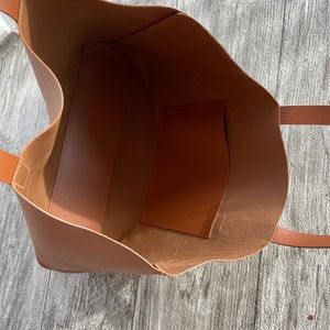 Everlane Everyday Tote in Cognac